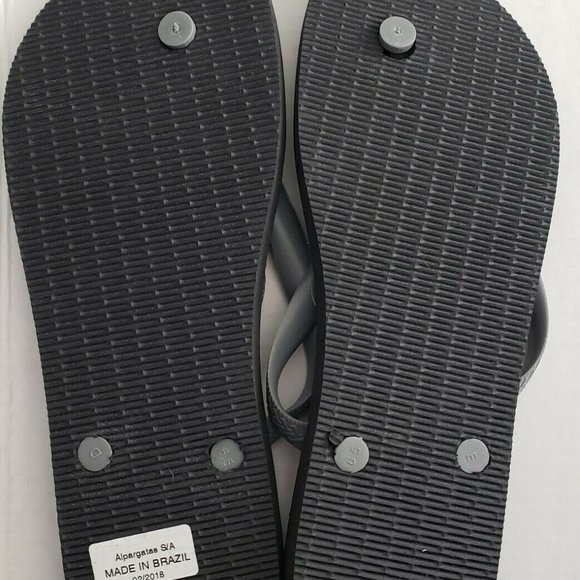 Havaianas Men\'s Size 13 Flip Flops Grey